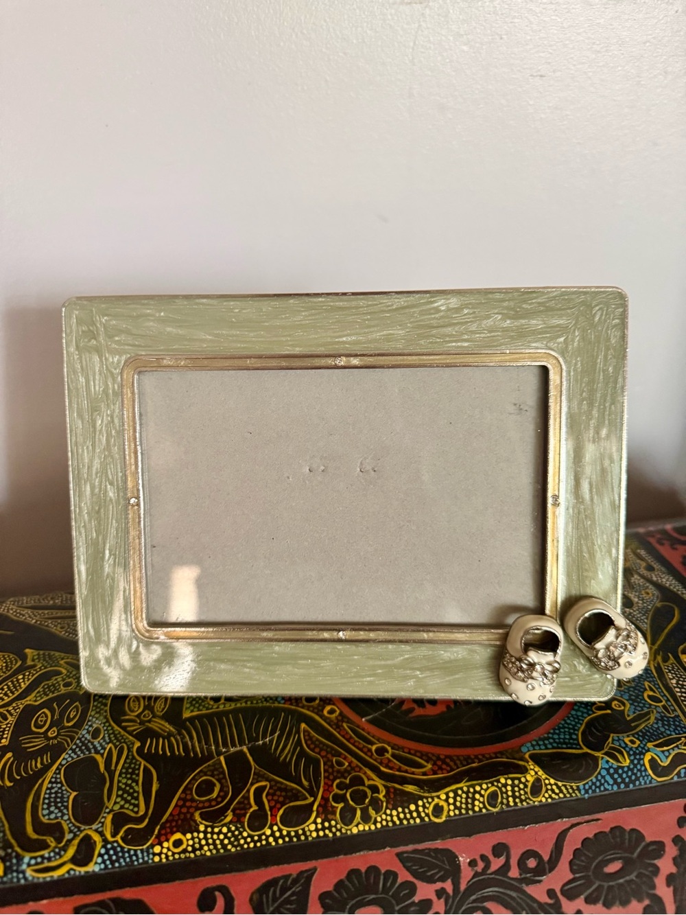 Vintage Enamel Baby Keepsake Picture Frame – Sage Green with Rhinestone Shoes